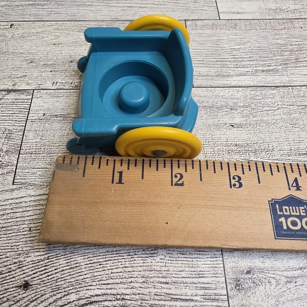 Fisher Price Little People 1995  Blue Wheelchair / Yellow Wheels